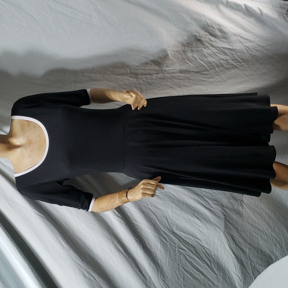 LuLaRoe Nicole Black Dress with White Ringer Detail Size Medium